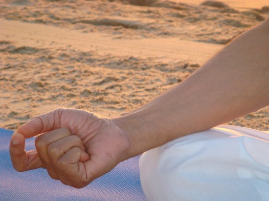 chinmaya mudra os uma